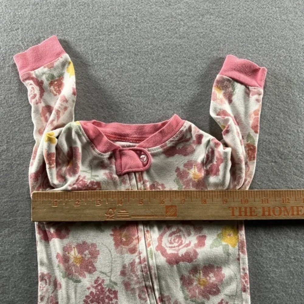Burts Bees Baby Girls Pajamas 6-9 M Pink One Piece‎ Organic Sleeper Footed Print